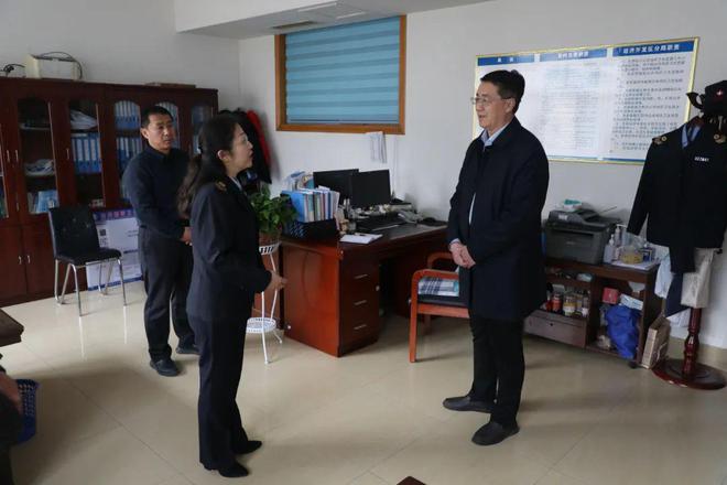 感知山东 蔡玉虎到德州市疾控中心各科室走访调研